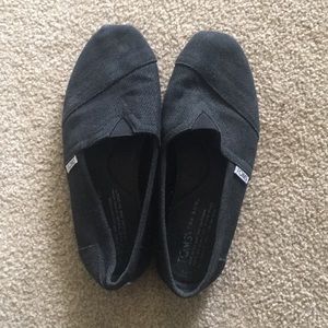 Black Toms